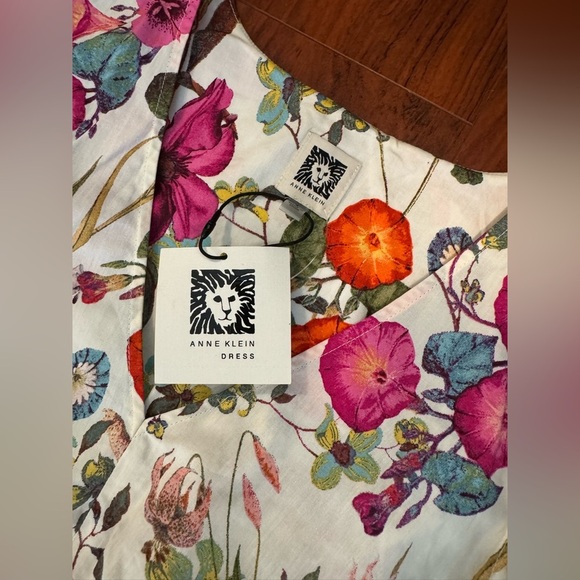 Floral Maxi Dress with Pink and Orange Flowers - Picture 3 of 5